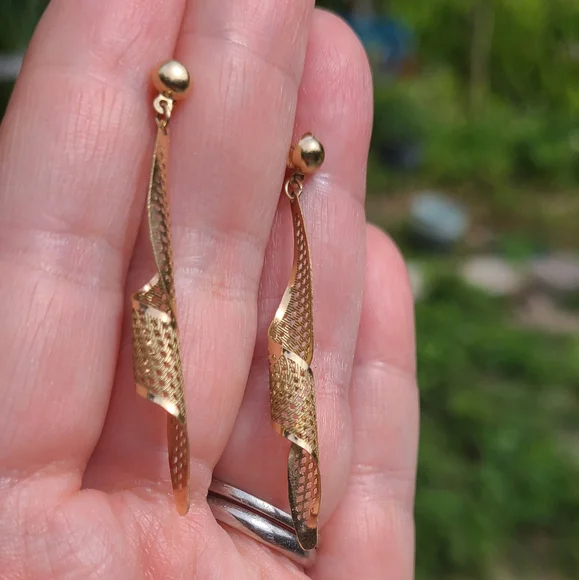 14kt gold dangle chandelier earrings